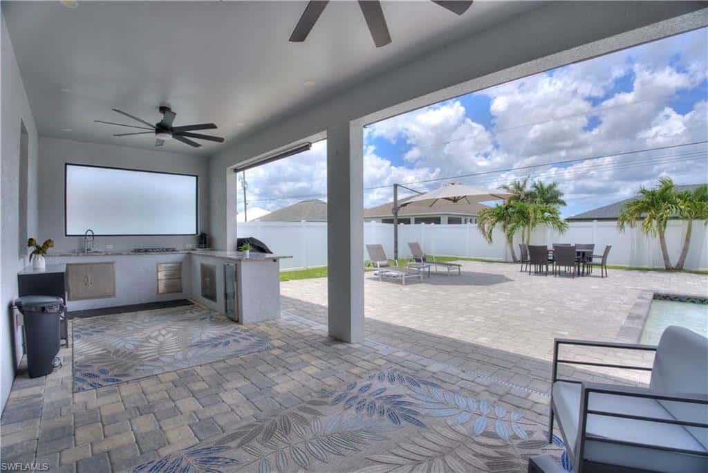 225 1st St, Cape Coral, photo 32