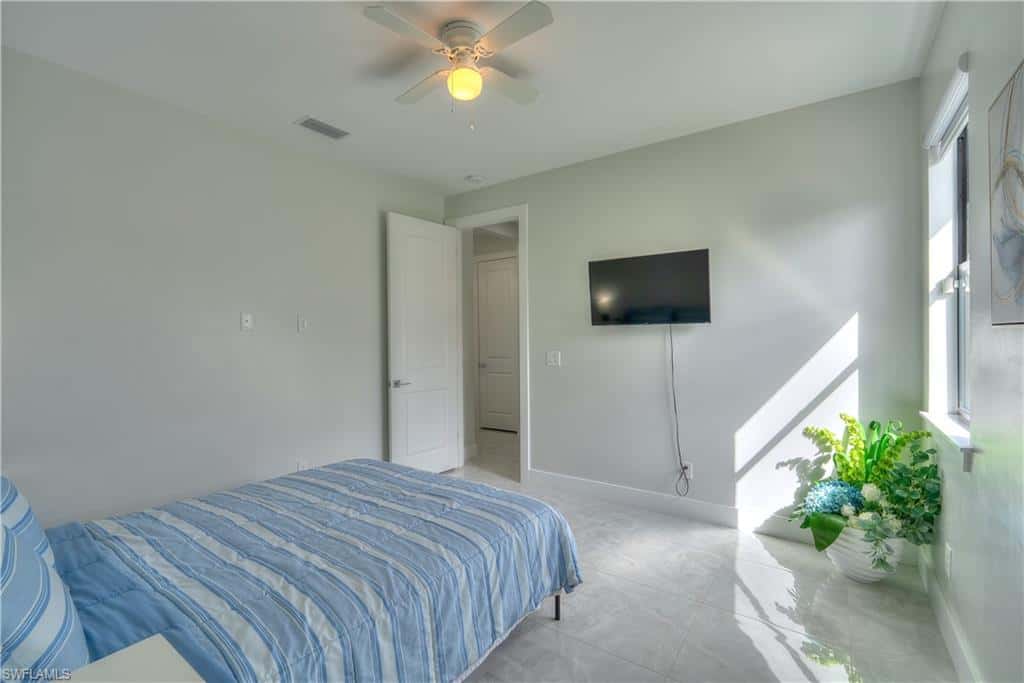 225 1st St, Cape Coral, photo 21