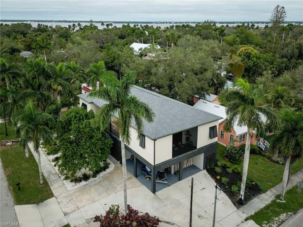 1561 Lynwood Ave, Fort Myers, photo 24
