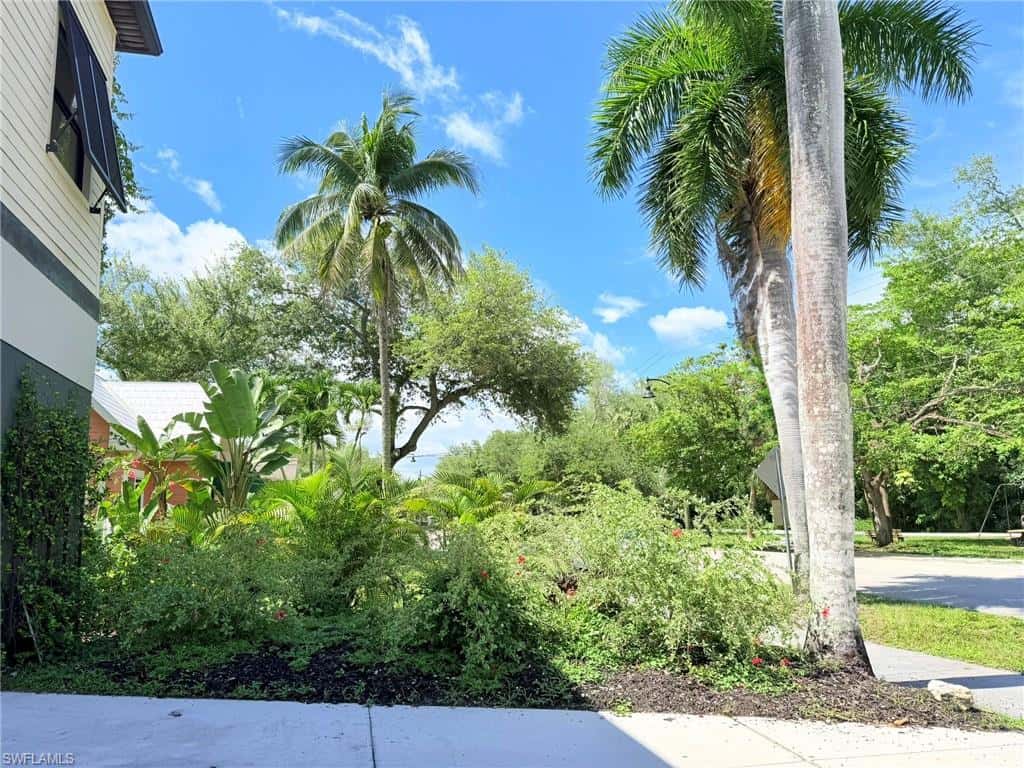 1561 Lynwood Ave, Fort Myers, photo 29