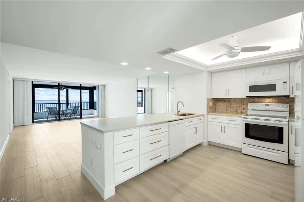 15011 Punta Rassa Rd #403, Fort Myers, photo 4
