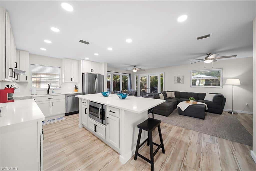 630 99th Ave, Naples, photo 8