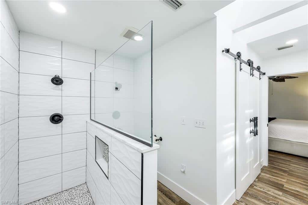 999 East Valley Dr, Bonita Springs, photo 23
