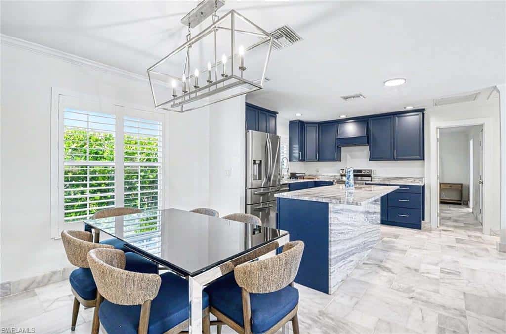 112 Capri Blvd, Naples, photo 6