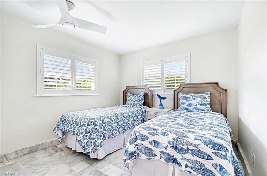 112 Capri Blvd, Naples, photo 16