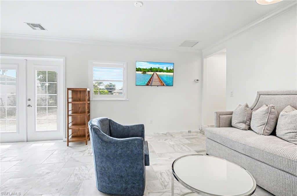 112 Capri Blvd, Naples, photo 14