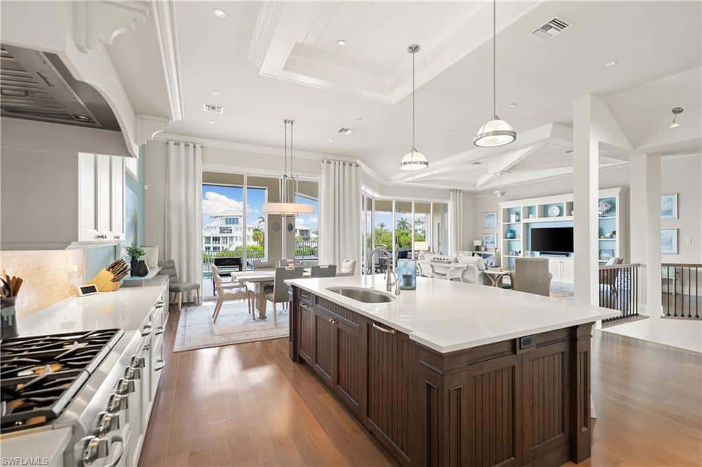 232 Barefoot Beach Blvd, Bonita Springs, photo 8