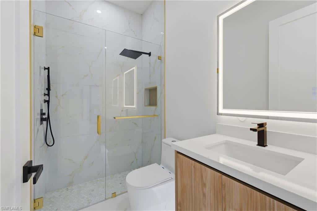 1031 1st Ter, Cape Coral, photo 27