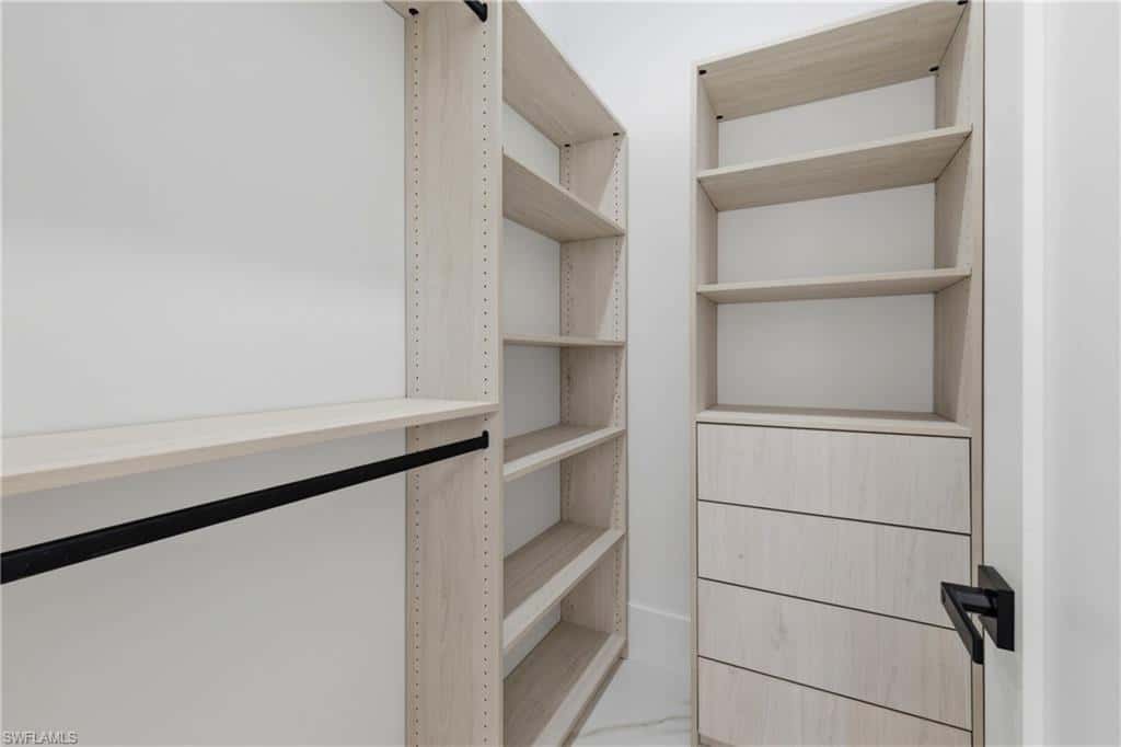 1031 1st Ter, Cape Coral, photo 26