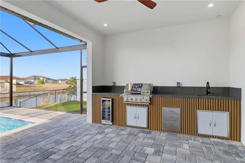 1031 1st Ter, Cape Coral, photo 36
