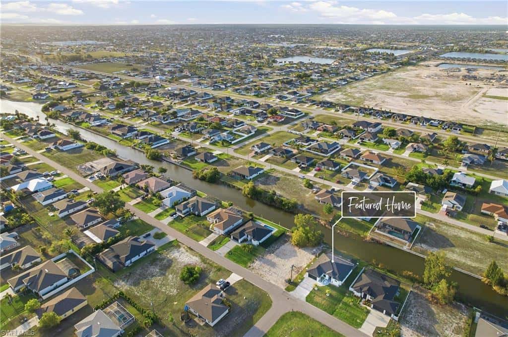 1031 1st Ter, Cape Coral, photo 41