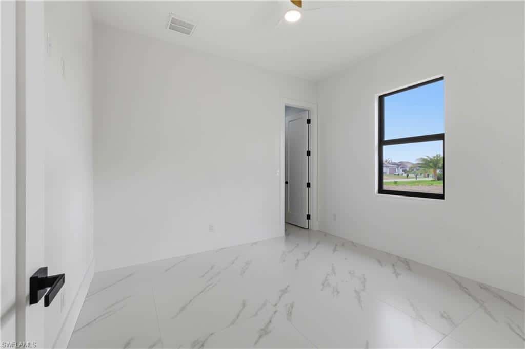 1031 1st Ter, Cape Coral, photo 25