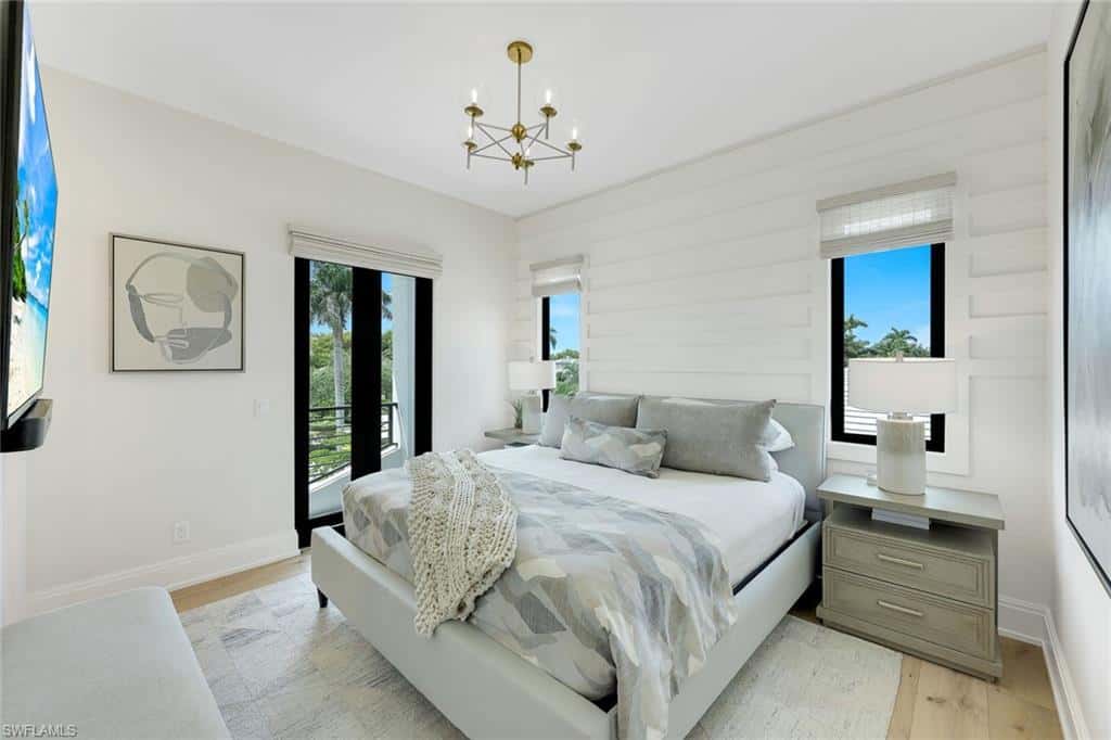 767 Park Shore Dr, Naples, photo 32
