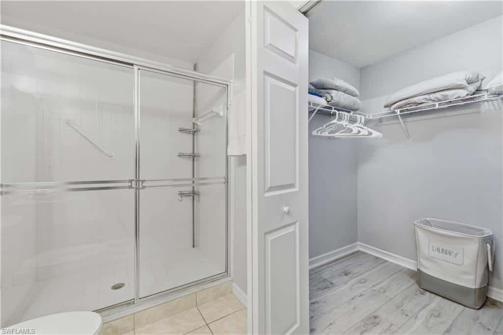 9175 Celeste Dr #204, Naples, photo 25