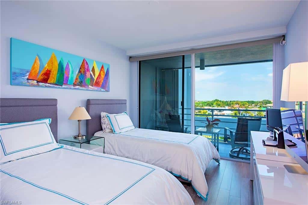 4751 Gulf Shore Blvd #704, Naples, photo 9