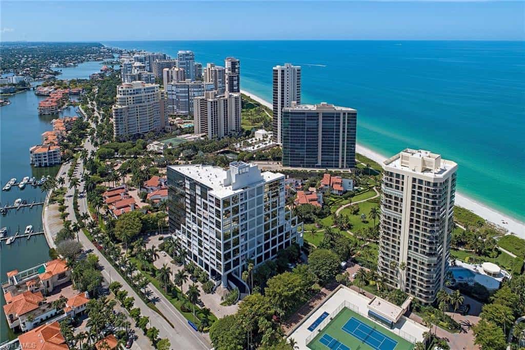 4751 Gulf Shore Blvd #704, Naples, photo 14