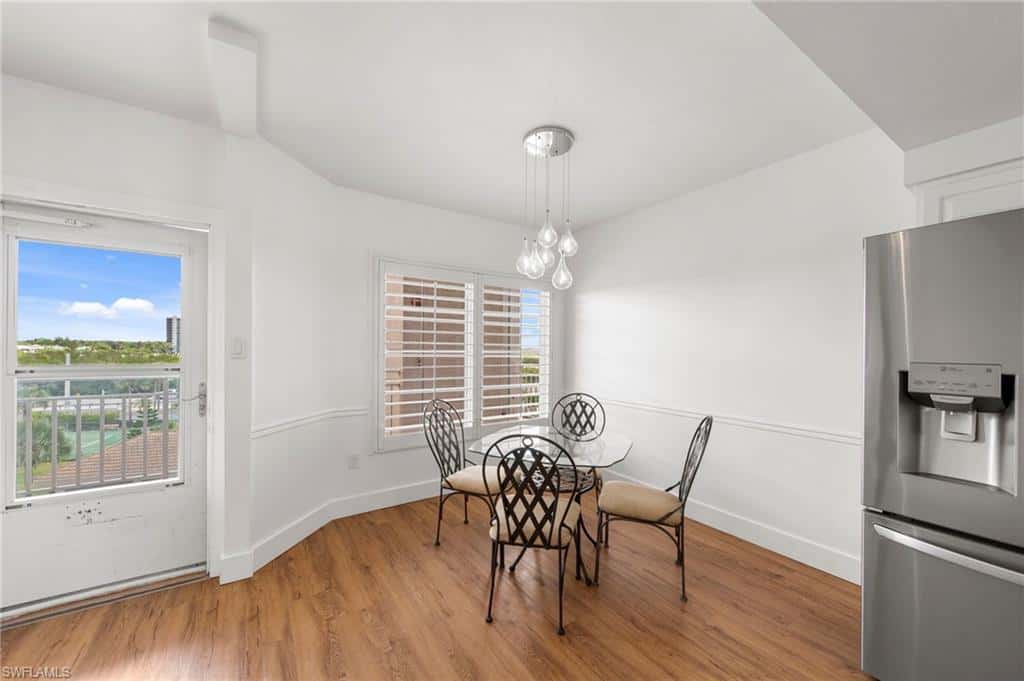 13105 Vanderbilt Dr #502, Naples, photo 6