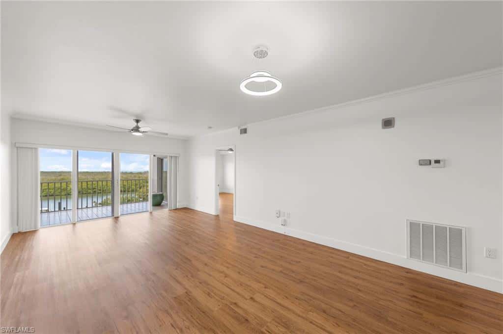 13105 Vanderbilt Dr #502, Naples, photo 12