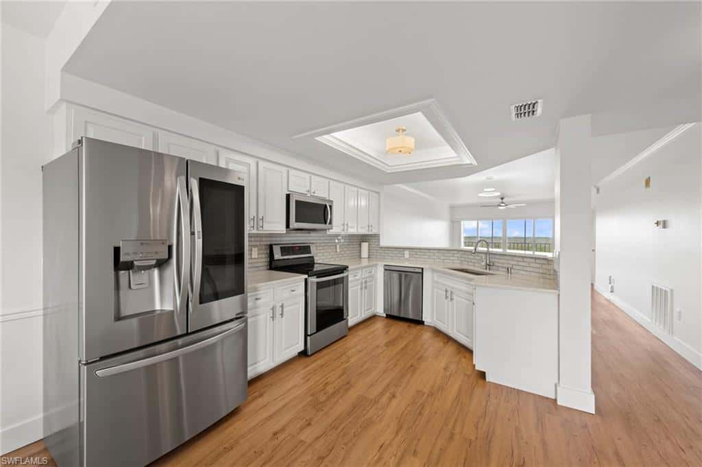 13105 Vanderbilt Dr #502, Naples, photo 7