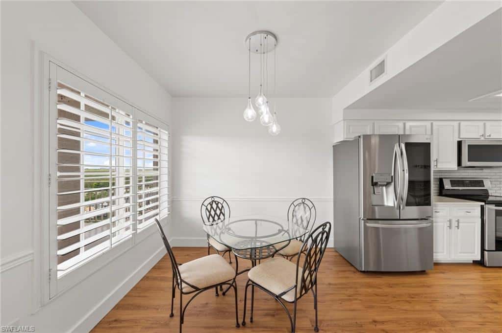 13105 Vanderbilt Dr #502, Naples, photo 5
