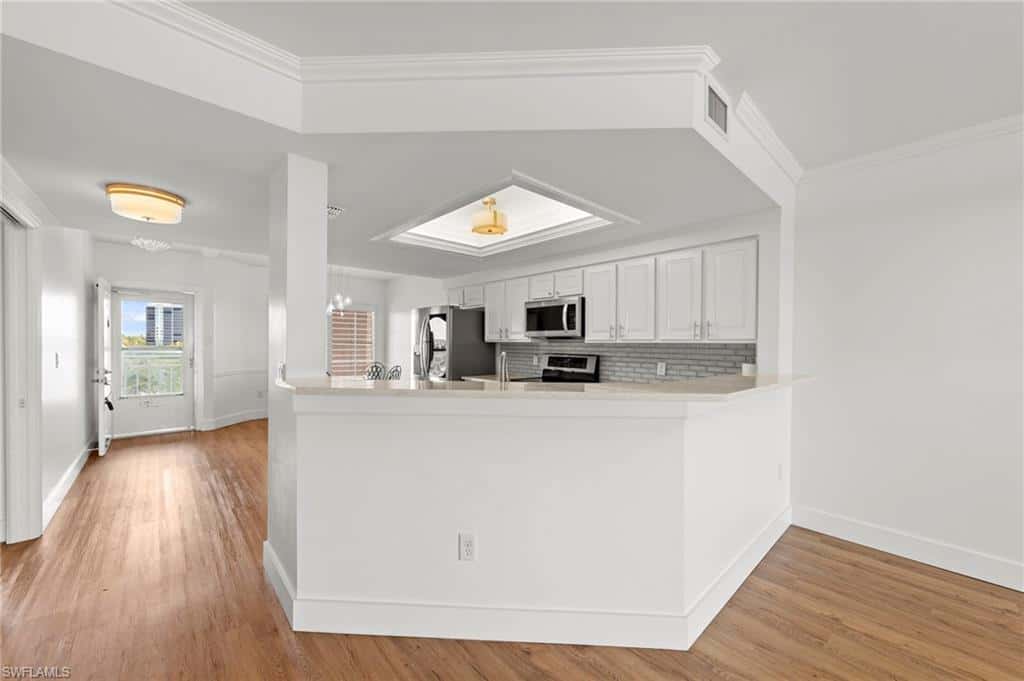 13105 Vanderbilt Dr #502, Naples, photo 10