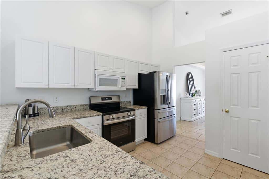 2105 29th Ter, Cape Coral, photo 13