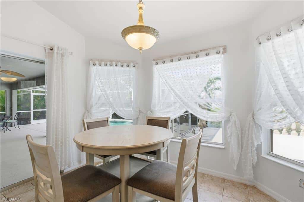2105 29th Ter, Cape Coral, photo 18
