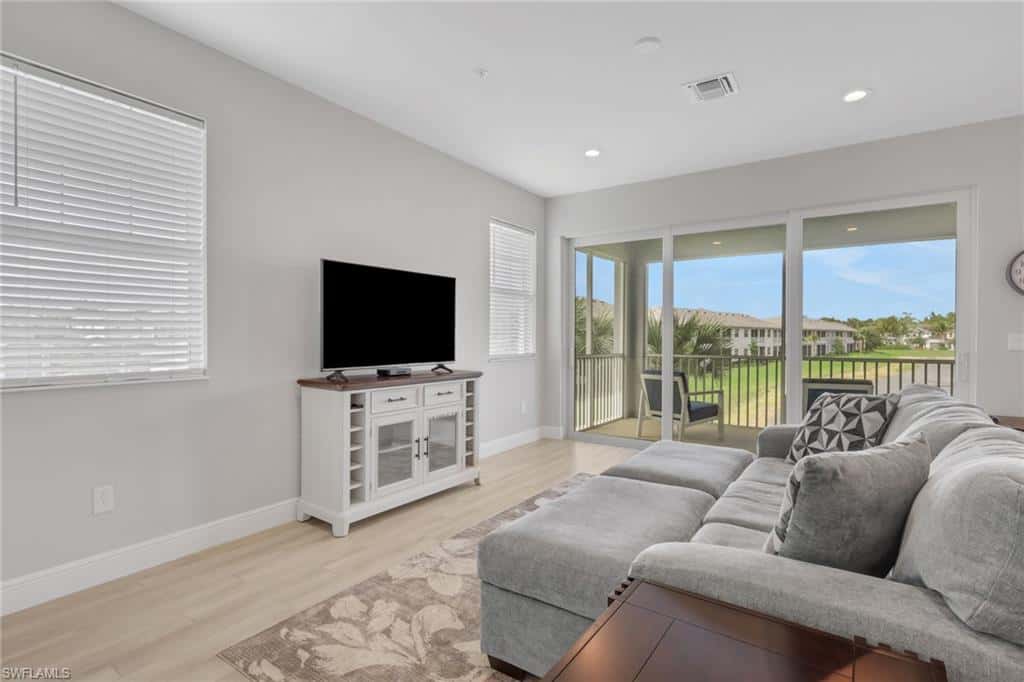 2633 Seychelles Cir #2305, Naples, photo 7
