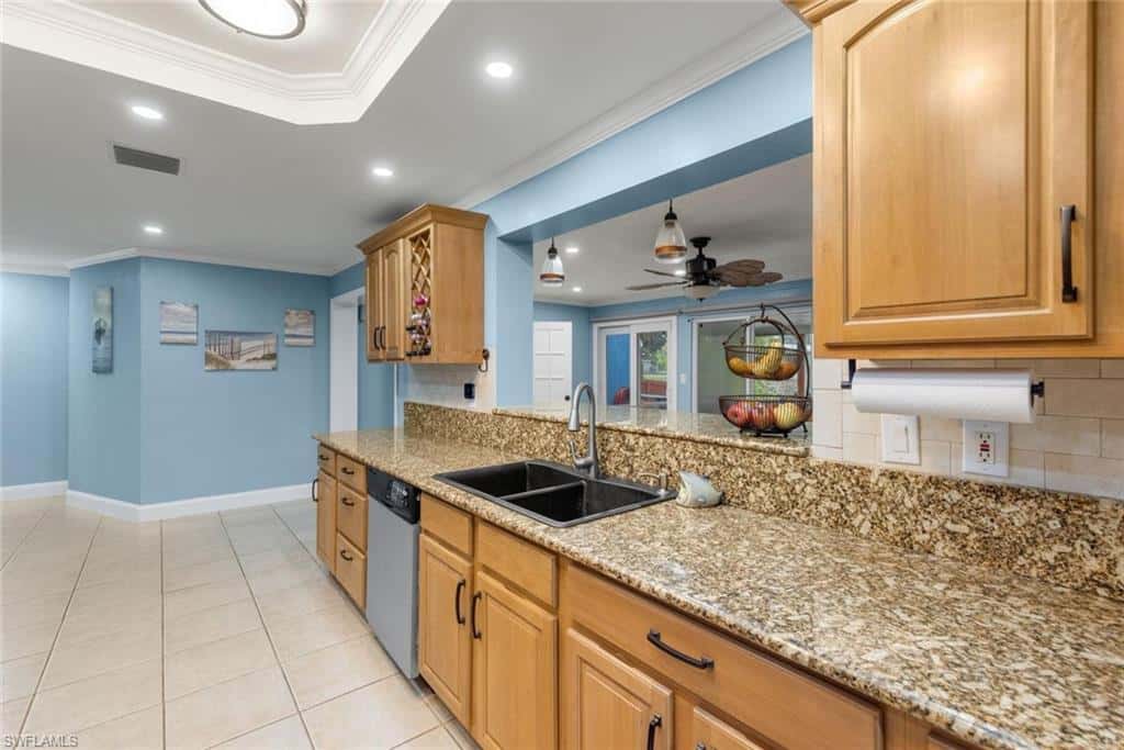 13527 Marquette Blvd, Fort Myers, photo 8