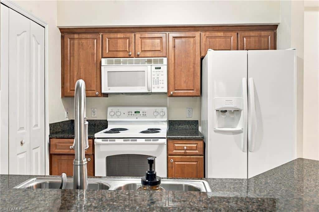 13010 Positano Cir #108, Naples, photo 7
