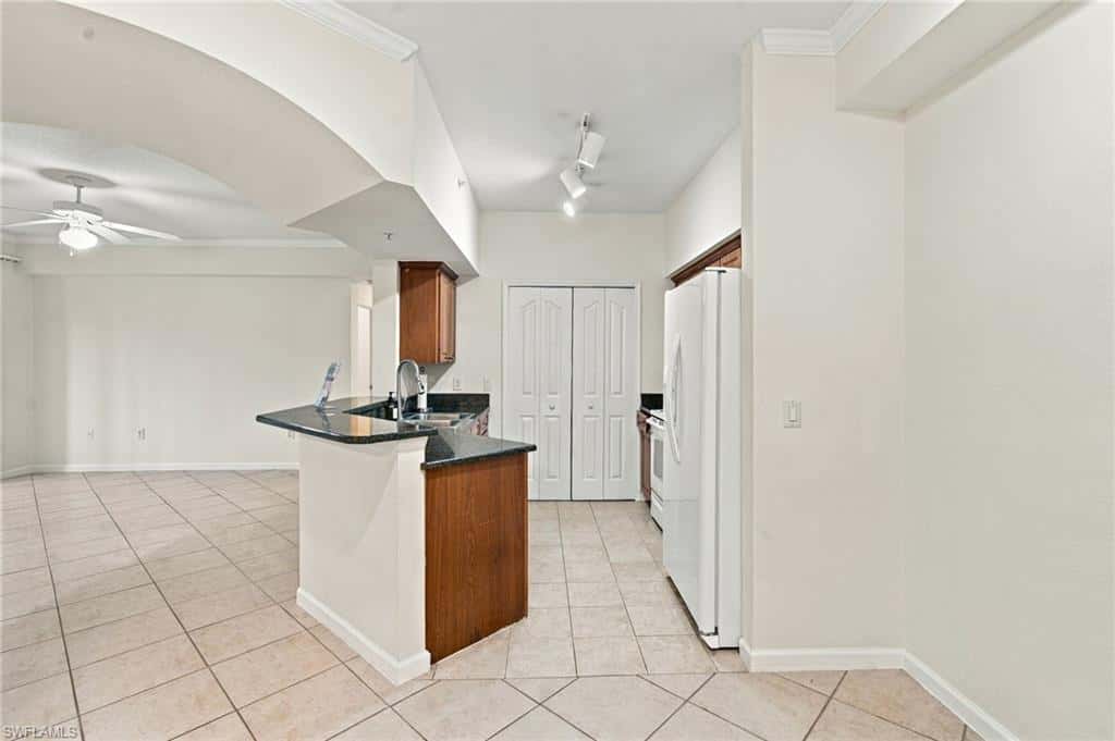 13010 Positano Cir #108, Naples, photo 4