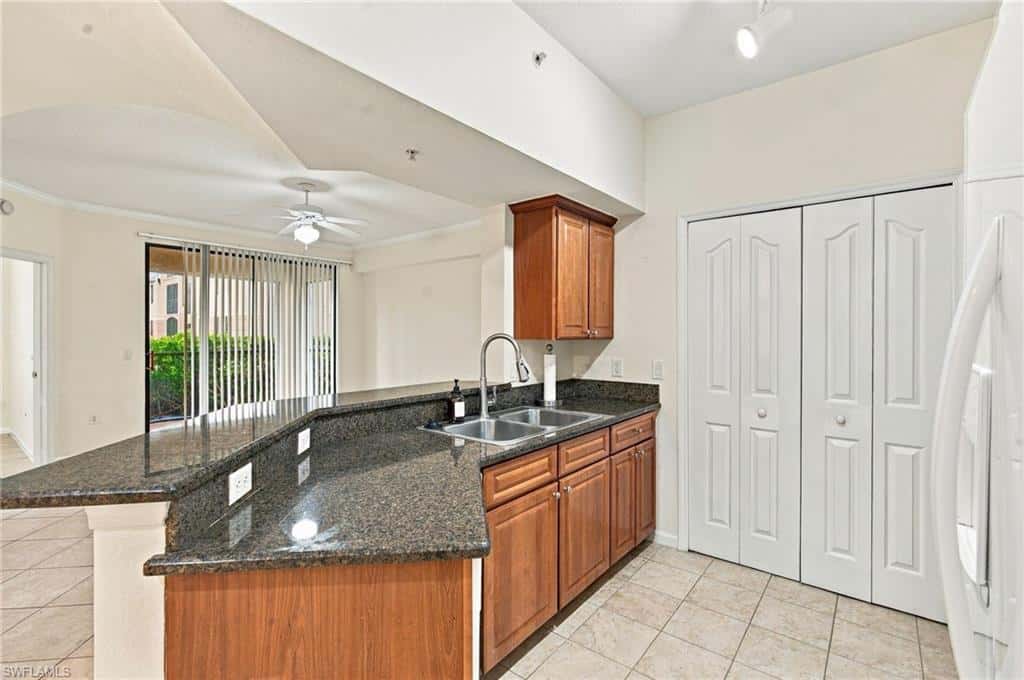 13010 Positano Cir #108, Naples, photo 8