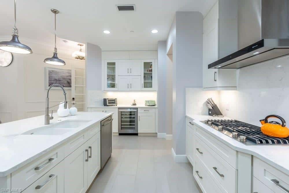 16382 Viansa Way #201, Naples, photo 6
