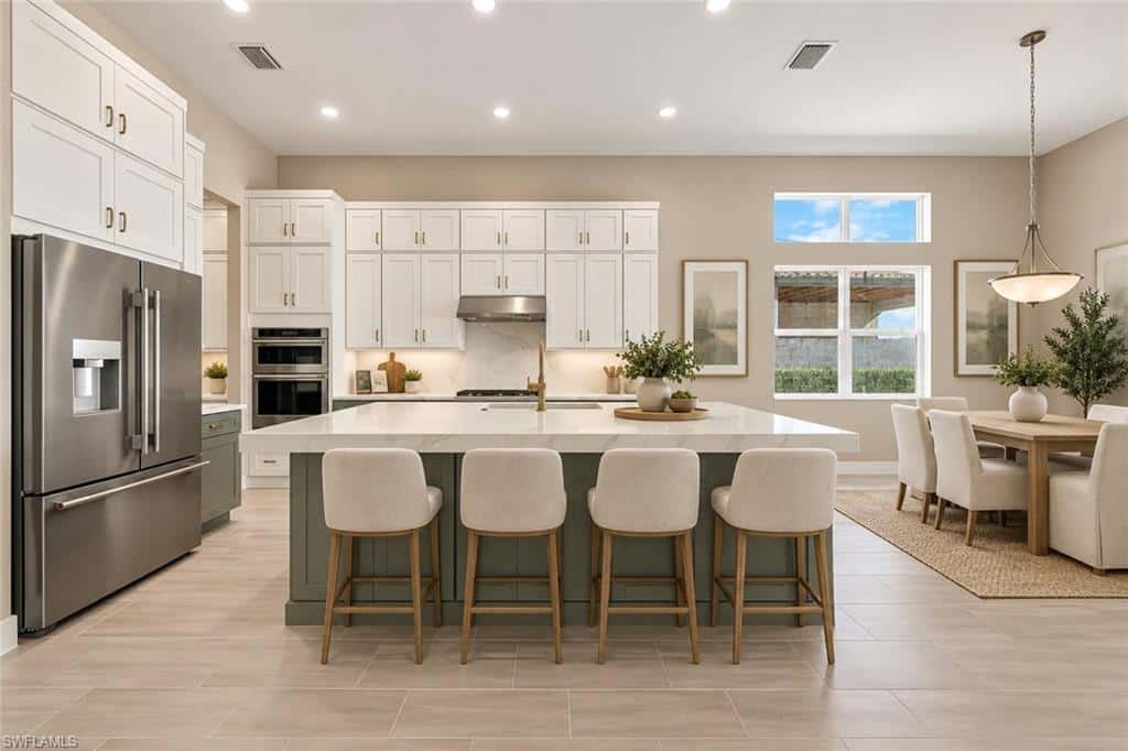 8718 Driftwood Dr, Naples, photo 4