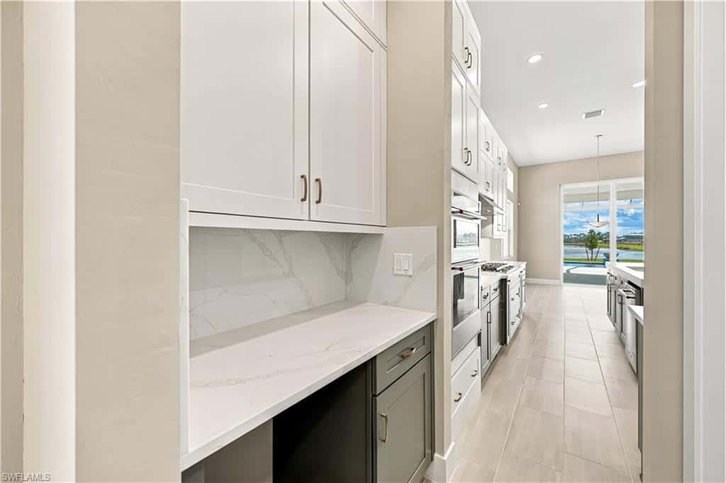 8718 Driftwood Dr, Naples, photo 8