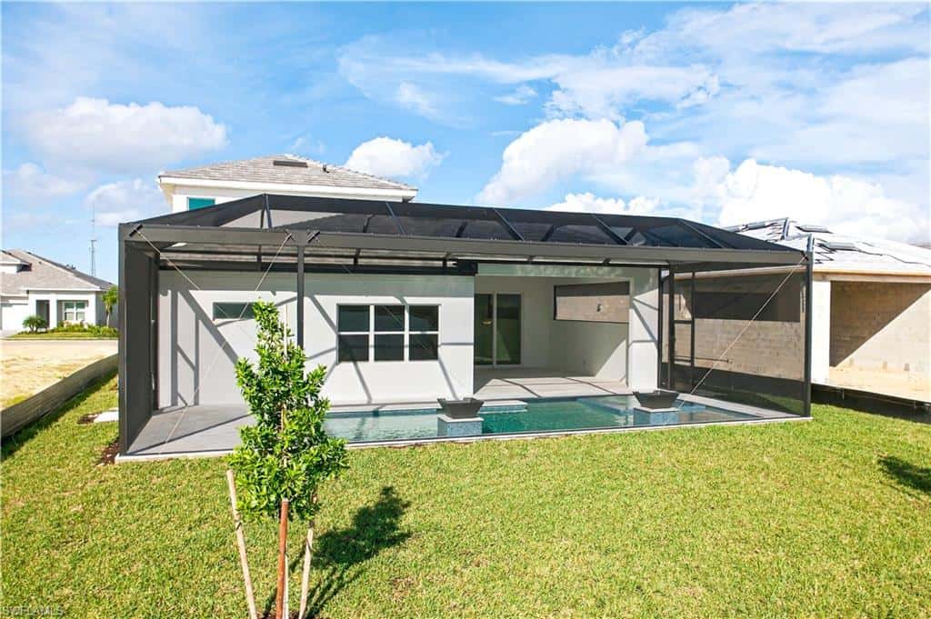 8718 Driftwood Dr, Naples, photo 25
