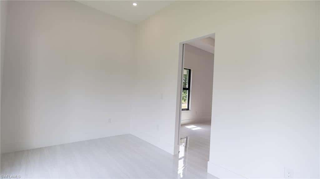 649 Golden Gate Blvd, Naples, photo 35