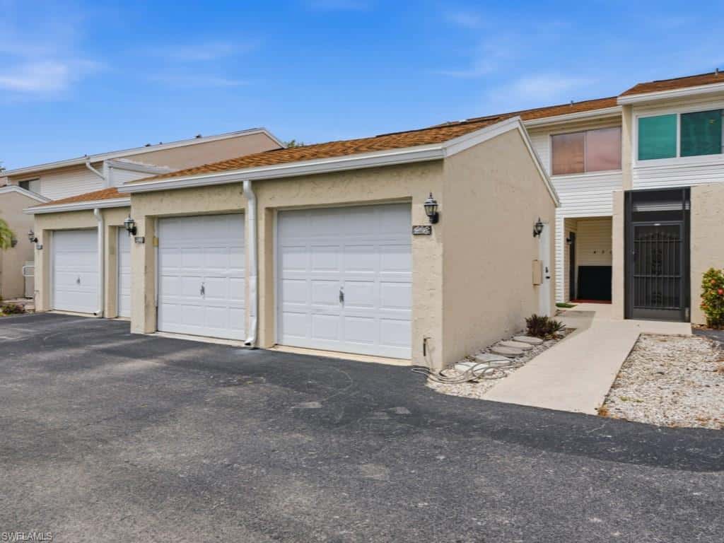 438 Bristle Cone Ln #20, Naples, photo 25