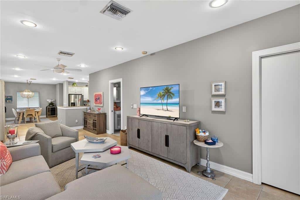 740 5th Ave, Naples, photo 16