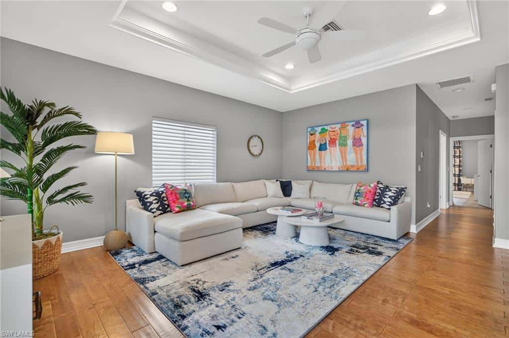 740 5th Ave, Naples, photo 5