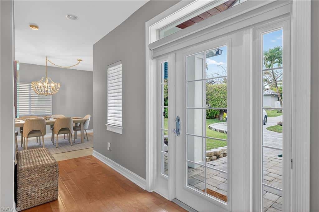 740 5th Ave, Naples, photo 4