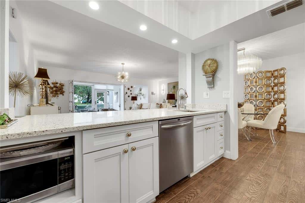 5817 Glencove Dr #402, Naples, photo 10