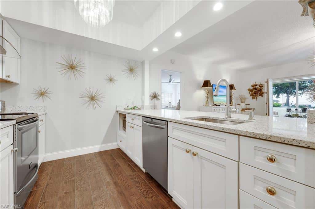 5817 Glencove Dr #402, Naples, photo 11