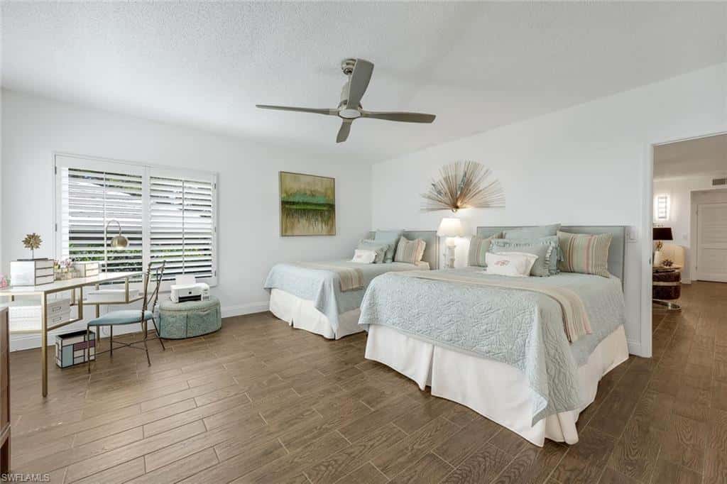 5817 Glencove Dr #402, Naples, photo 19