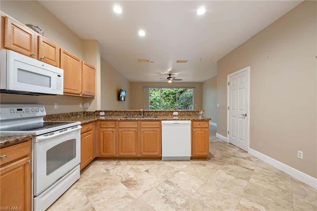 15715 Marcello Cir, Naples, photo 10