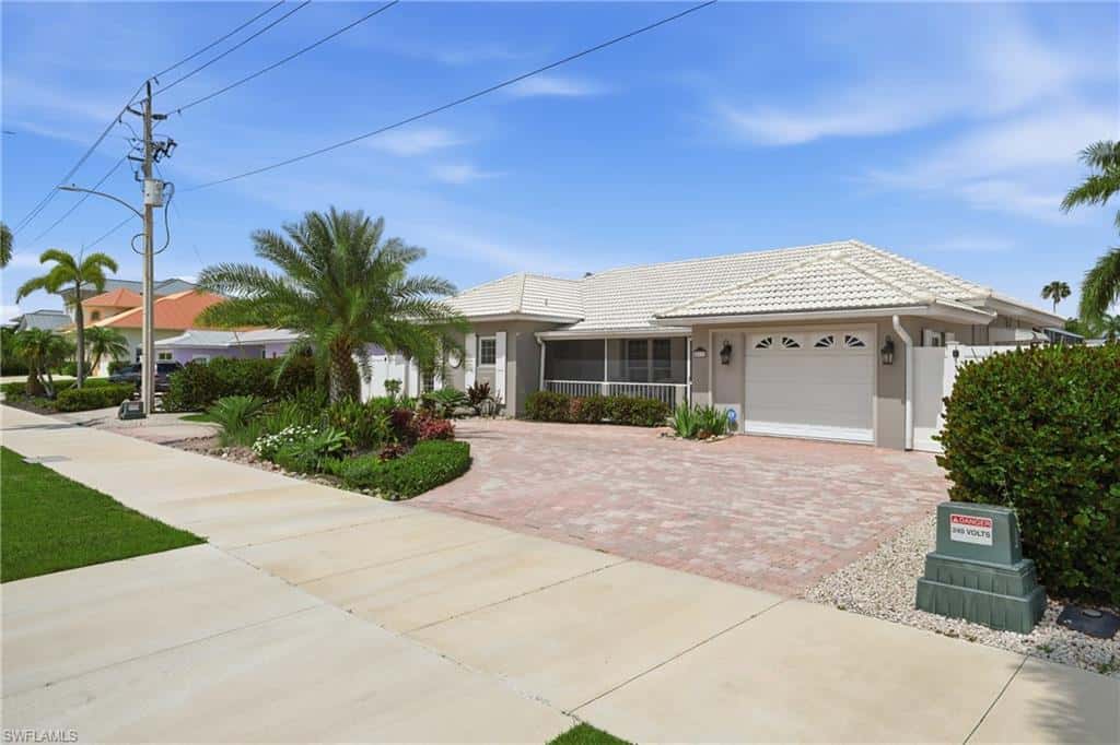 813 Barfield Dr, Marco Island, photo 5