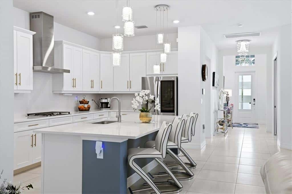 13665 Blue Bay Cir, Fort Myers, photo 11