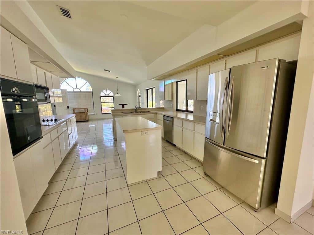 1922 10th Pl, Cape Coral, photo 12
