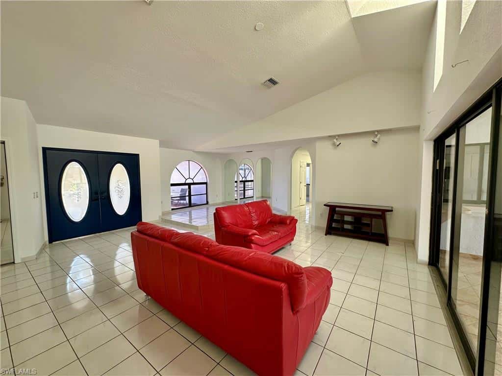 1922 10th Pl, Cape Coral, photo 5