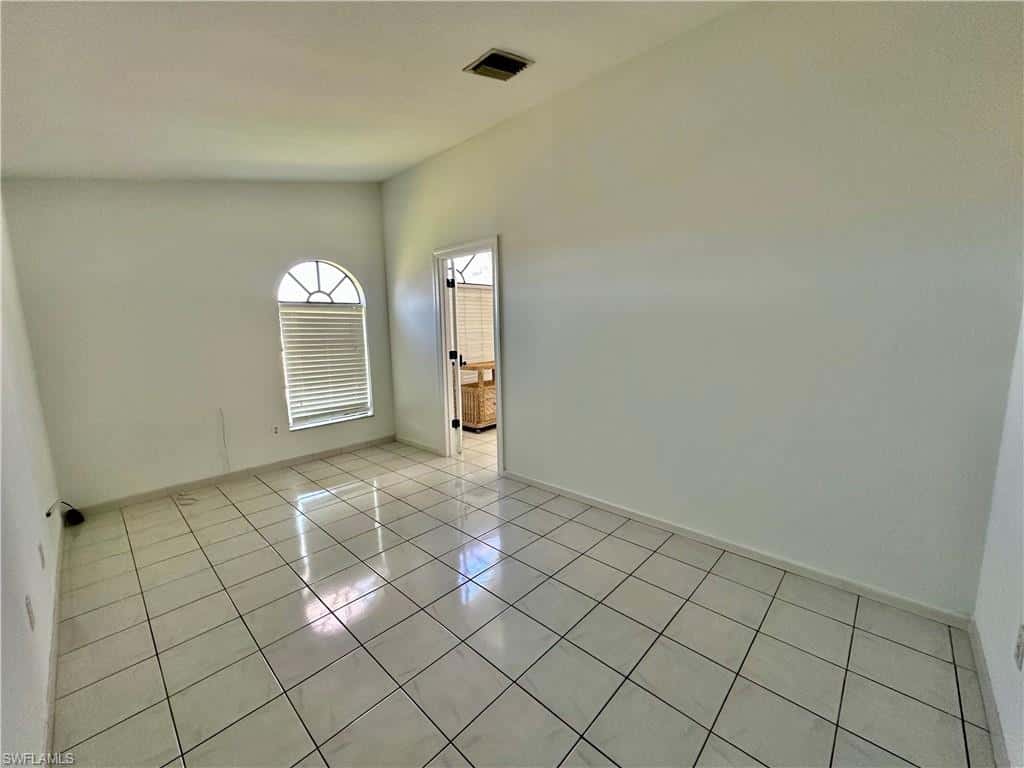 1922 10th Pl, Cape Coral, photo 19